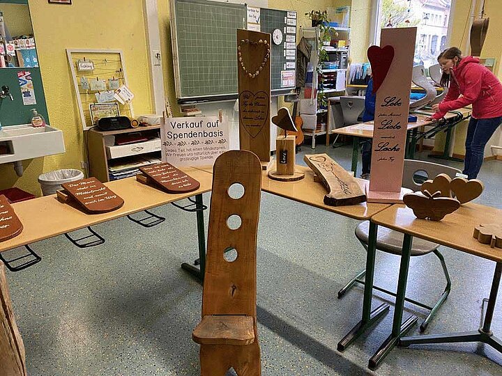 Schulfest „Die Grundschule im Rot blüht auf “